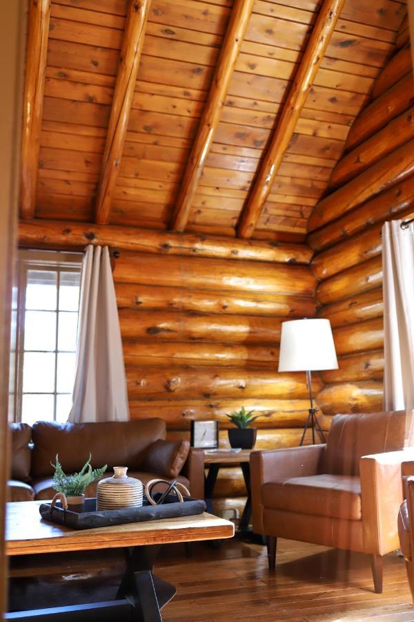 Historic Log Cabin #14 At Horse Creek Resort Rapid Stadt Exterior foto
