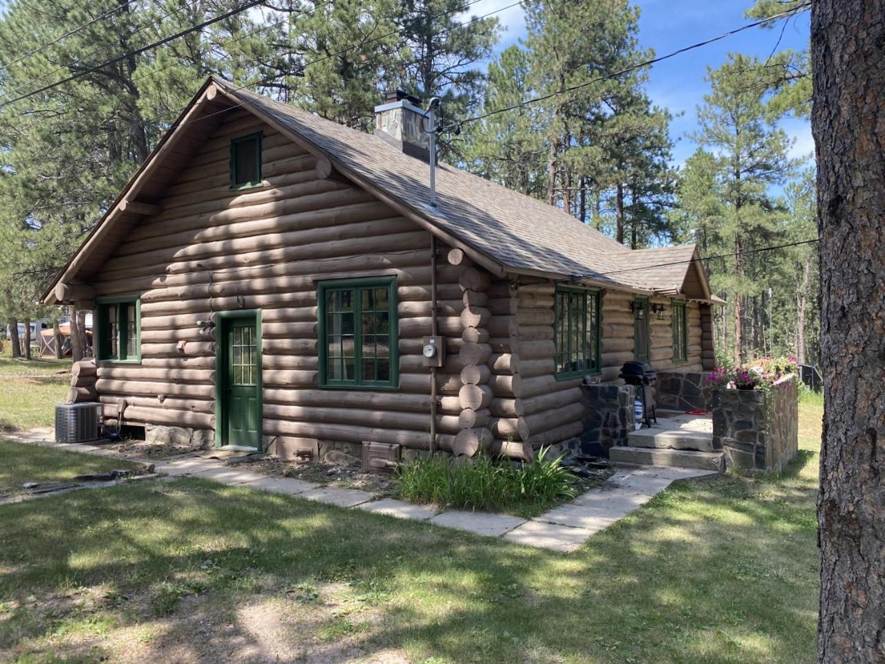 Historic Log Cabin #14 At Horse Creek Resort Rapid Stadt Exterior foto